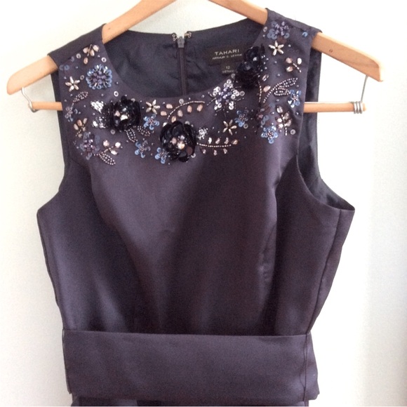 Tahari navy blue satin beaded full length formal dress gown - size 12 - Picture 2 of 8